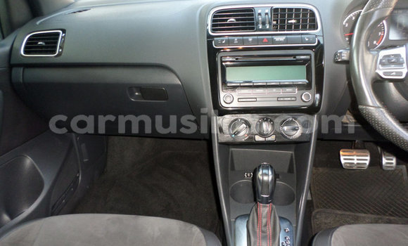 Acheter Occasion Voiture Volkswagen Polo GTI Gris à Beitbridge, Matabeleland South Acheter Occasion Voiture Volkswagen Polo GTI Gris à Beitbridge, Matabeleland South