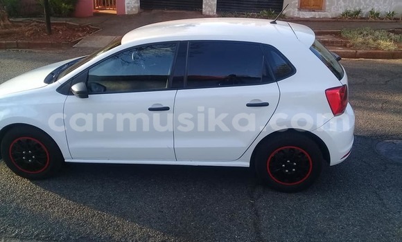 Buy Used Volkswagen Polo White Car in Beitbridge in Matabeleland South Buy Used Volkswagen Polo White Car in Beitbridge in Matabeleland South