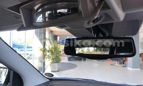 Acheter Occasion Voiture Dodge Coronet Blanc à Beitbridge, Matabeleland South Acheter Occasion Voiture Dodge Coronet Blanc à Beitbridge, Matabeleland South