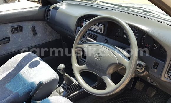 Tenga Tsaru Toyota Corolla Sirivha Mota in Beitbridge in Matabeleland South Tenga Tsaru Toyota Corolla Sirivha Mota in Beitbridge in Matabeleland South