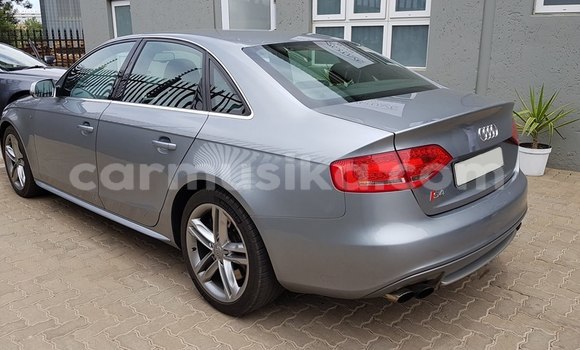 Buy Used Audi RS4 Silver Car in Beitbridge in Matabeleland South Buy Used Audi RS4 Silver Car in Beitbridge in Matabeleland South