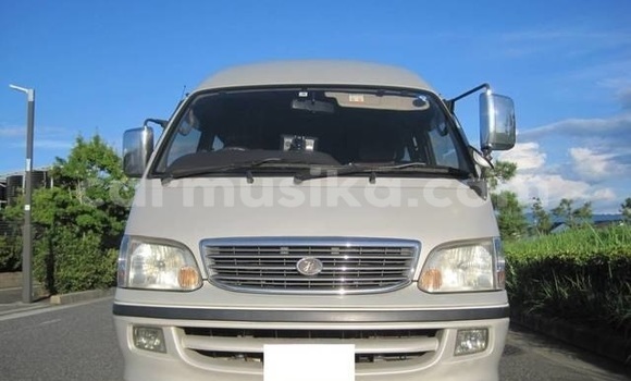 Buy Used Toyota Grand HiAce Brown Car in Beitbridge in Matabeleland South Buy Used Toyota Grand HiAce Brown Car in Beitbridge in Matabeleland South