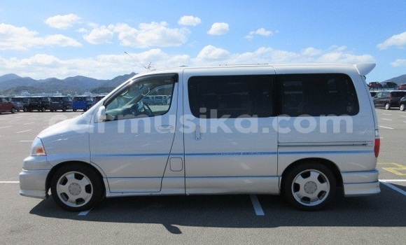 Buy Used Toyota Granvia Silver Car in Beitbridge in Matabeleland South Buy Used Toyota Granvia Silver Car in Beitbridge in Matabeleland South