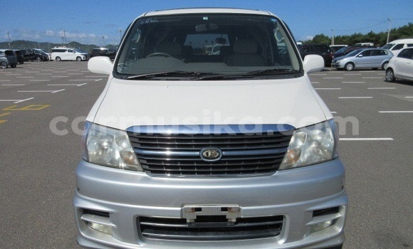 Buy Used Toyota Granvia Silver Car in Beitbridge in Matabeleland South Buy Used Toyota Granvia Silver Car in Beitbridge in Matabeleland South
