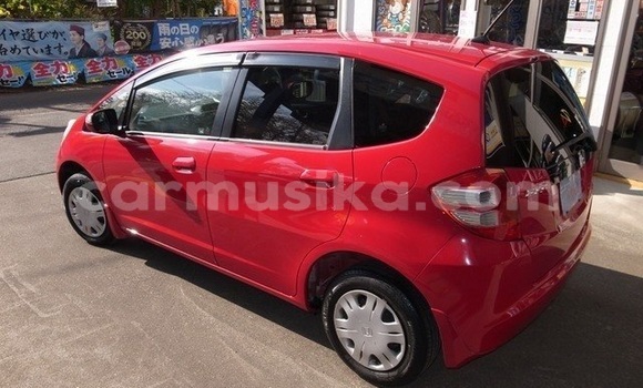 Buy Used Honda Fit Red Car in Beitbridge in Matabeleland South Buy Used Honda Fit Red Car in Beitbridge in Matabeleland South