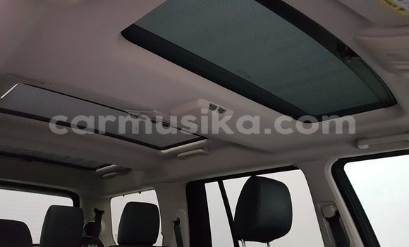 Tenga Tsaru Land Rover Discovery Sirivha Mota in Beitbridge in Matabeleland South Tenga Tsaru Land Rover Discovery Sirivha Mota in Beitbridge in Matabeleland South