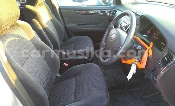 Acheter Occasion Voiture Toyota Ipsum Gris à Beitbridge, Matabeleland South Acheter Occasion Voiture Toyota Ipsum Gris à Beitbridge, Matabeleland South