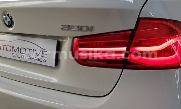 Tenga Tsaru BMW 3–Series Chena Mota in Harare in Harare Tenga Tsaru BMW 3–Series Chena Mota in Harare in Harare