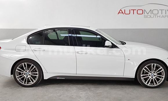 Tenga Tsaru BMW 3–Series Chena Mota in Harare in Harare Tenga Tsaru BMW 3–Series Chena Mota in Harare in Harare