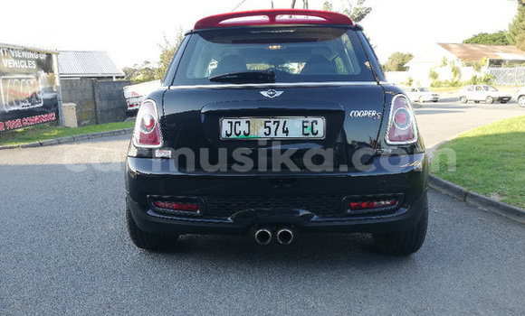 Tenga Tsaru MINI Cooper Nhema Mota in Beitbridge in Matabeleland South Tenga Tsaru MINI Cooper Nhema Mota in Beitbridge in Matabeleland South
