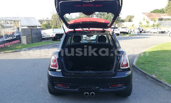 Tenga Tsaru MINI Cooper Nhema Mota in Beitbridge in Matabeleland South Tenga Tsaru MINI Cooper Nhema Mota in Beitbridge in Matabeleland South