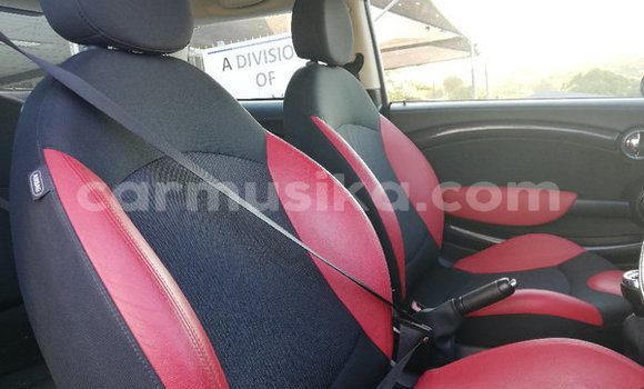 Tenga Tsaru MINI Cooper Nhema Mota in Beitbridge in Matabeleland South Tenga Tsaru MINI Cooper Nhema Mota in Beitbridge in Matabeleland South