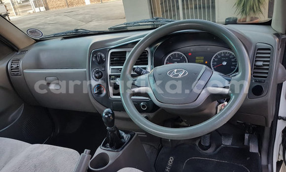 Tenga Tsaru Hyundai H200 Chena Mota in Beitbridge in Matabeleland South Tenga Tsaru Hyundai H200 Chena Mota in Beitbridge in Matabeleland South