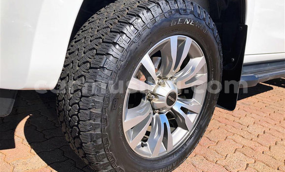 Buy Used Isuzu KB White Car in Beitbridge in Matabeleland South Buy Used Isuzu KB White Car in Beitbridge in Matabeleland South