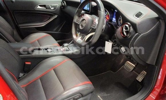 Tenga Tsaru Mercedes‒Benz A–Class Tsvuku Mota in Beitbridge in Matabeleland South Tenga Tsaru Mercedes‒Benz A–Class Tsvuku Mota in Beitbridge in Matabeleland South