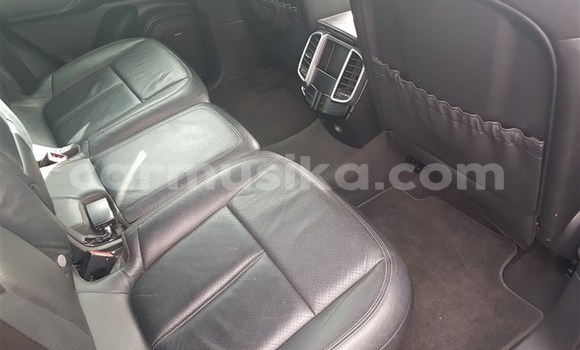 Acheter Occasion Voiture Porsche Carrera GT Gris à Beitbridge, Matabeleland South Acheter Occasion Voiture Porsche Carrera GT Gris à Beitbridge, Matabeleland South