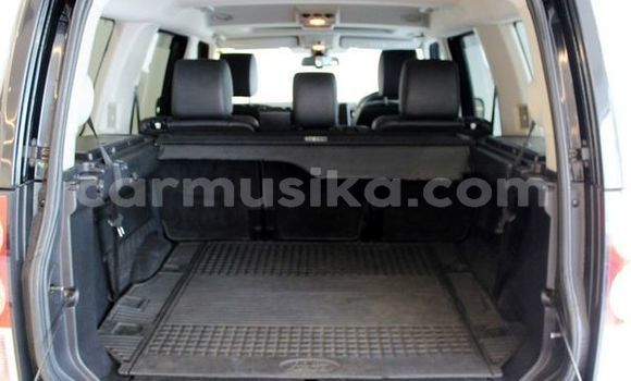 Nunua Ilio tumika Land Rover Discovery Sport Nyeusi Gari ndani ya Beitbridge nchini Matabeleland Kusini Nunua Ilio tumika Land Rover Discovery Sport Nyeusi Gari ndani ya Beitbridge nchini Matabeleland Kusini