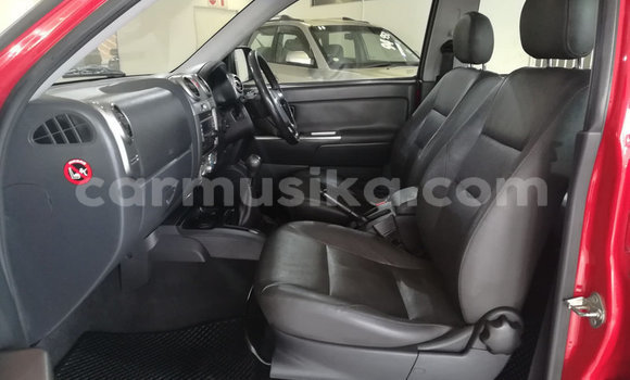 Nunua Ilio tumika Isuzu KB Nyekundu Gari ndani ya Beitbridge nchini Matabeleland Kusini Nunua Ilio tumika Isuzu KB Nyekundu Gari ndani ya Beitbridge nchini Matabeleland Kusini