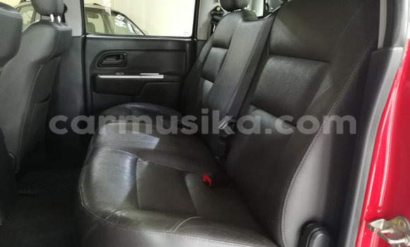 Nunua Ilio tumika Isuzu KB Nyekundu Gari ndani ya Beitbridge nchini Matabeleland Kusini Nunua Ilio tumika Isuzu KB Nyekundu Gari ndani ya Beitbridge nchini Matabeleland Kusini