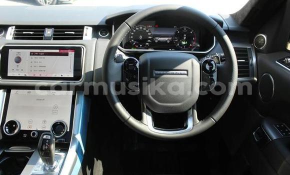 Buy Used Land Rover Range Rover Evoque White Car in Beitbridge in Matabeleland South Buy Used Land Rover Range Rover Evoque White Car in Beitbridge in Matabeleland South