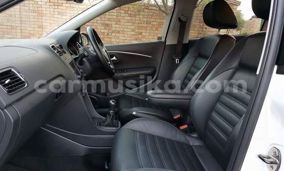 Acheter Occasion Voiture Volkswagen Polo Blanc à Avondale, Harare Acheter Occasion Voiture Volkswagen Polo Blanc à Avondale, Harare