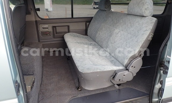 Acheter Occasion Voiture Toyota Hiace Bleu à Beitbridge, Matabeleland South Acheter Occasion Voiture Toyota Hiace Bleu à Beitbridge, Matabeleland South