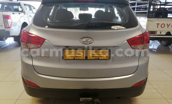 Acheter Occasion Voiture Hyundai ix35 Gris à Beitbridge, Matabeleland South Acheter Occasion Voiture Hyundai ix35 Gris à Beitbridge, Matabeleland South