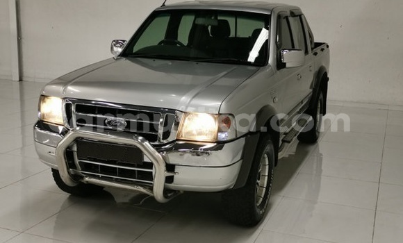 Acheter Occasion Voiture Ford Ranger Gris à Beitbridge, Matabeleland South Acheter Occasion Voiture Ford Ranger Gris à Beitbridge, Matabeleland South
