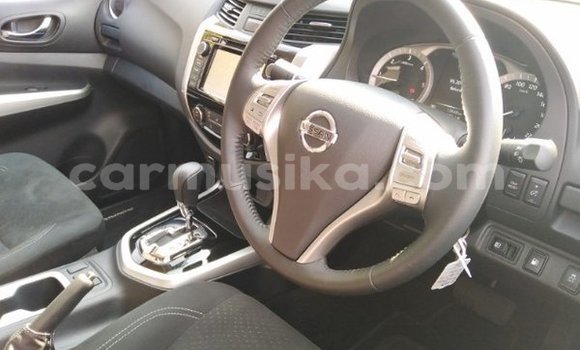 Nunua Ilio tumika Nissan Navara Nyeupe Gari ndani ya Beitbridge nchini Matabeleland Kusini Nunua Ilio tumika Nissan Navara Nyeupe Gari ndani ya Beitbridge nchini Matabeleland Kusini