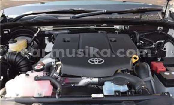 Nunua Ilio tumika Toyota Hilux Nyeupe Gari ndani ya Beitbridge nchini Matabeleland Kusini Nunua Ilio tumika Toyota Hilux Nyeupe Gari ndani ya Beitbridge nchini Matabeleland Kusini