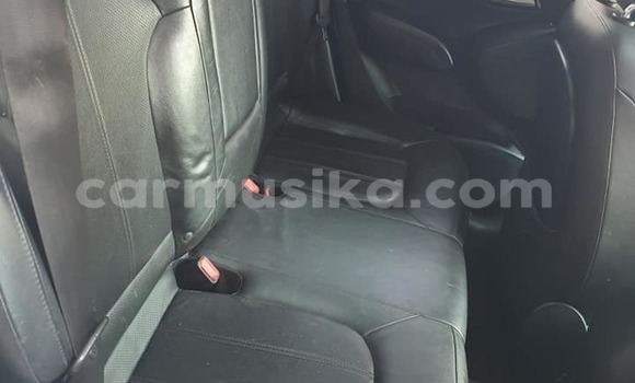 Buy Used Hyundai ix35 White Car in Beitbridge in Matabeleland South Buy Used Hyundai ix35 White Car in Beitbridge in Matabeleland South