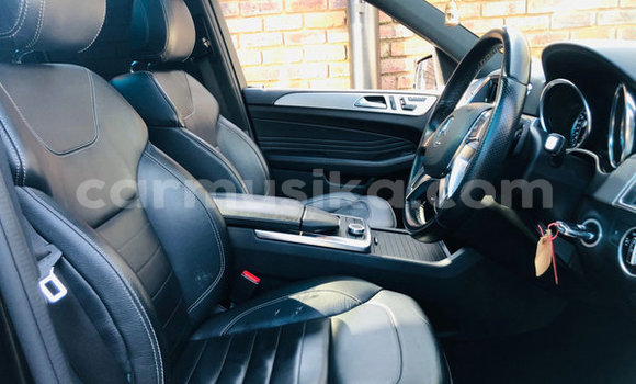 Tenga Tsaru Mercedes‒Benz ML–Class Nhema Mota in Beitbridge in Matabeleland South Tenga Tsaru Mercedes‒Benz ML–Class Nhema Mota in Beitbridge in Matabeleland South