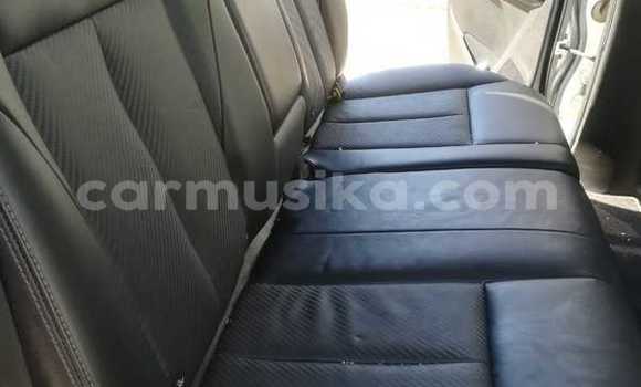 Acheter Occasion Voiture Isuzu KB Blanc à Beitbridge, Matabeleland South Acheter Occasion Voiture Isuzu KB Blanc à Beitbridge, Matabeleland South