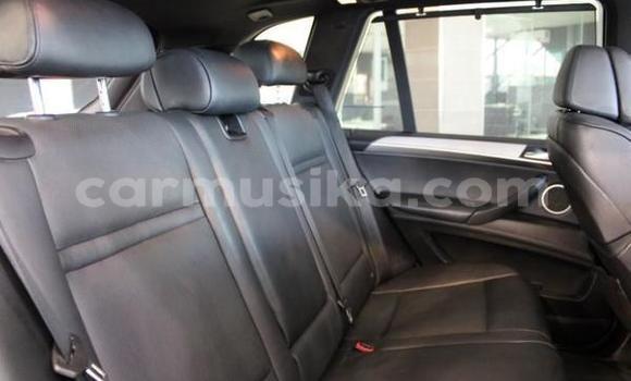 Acheter Occasion Voiture BMW X5 Rouge à Beitbridge, Matabeleland South Acheter Occasion Voiture BMW X5 Rouge à Beitbridge, Matabeleland South