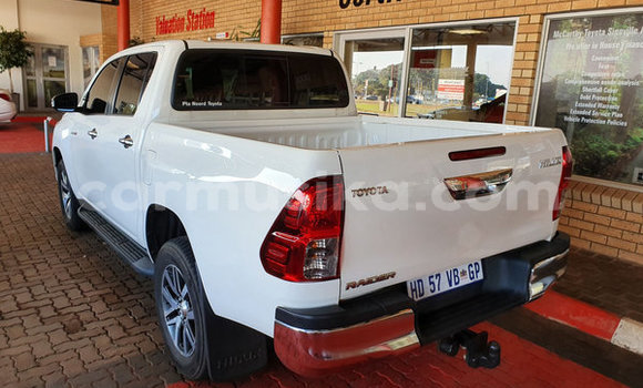 Nunua Ilio tumika Toyota Hilux Nyeupe Gari ndani ya Beitbridge nchini Matabeleland Kusini Nunua Ilio tumika Toyota Hilux Nyeupe Gari ndani ya Beitbridge nchini Matabeleland Kusini