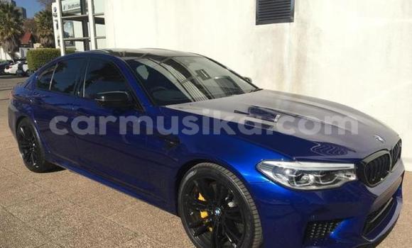 Acheter Occasion Voiture BMW M5 Bleu à Beitbridge, Matabeleland South Acheter Occasion Voiture BMW M5 Bleu à Beitbridge, Matabeleland South