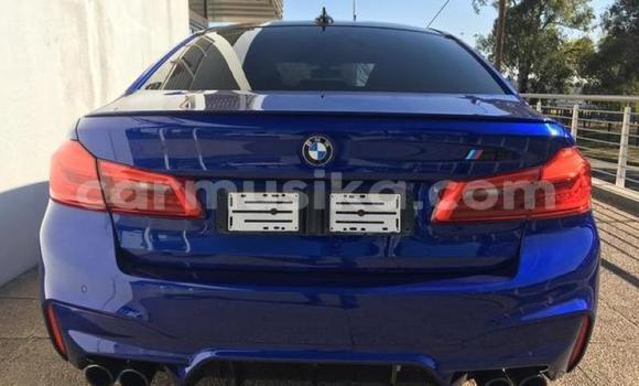 Acheter Occasion Voiture BMW M5 Bleu à Beitbridge, Matabeleland South Acheter Occasion Voiture BMW M5 Bleu à Beitbridge, Matabeleland South