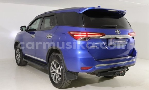 Buy Used Toyota Fortuner Blue Car in Beitbridge in Matabeleland South Buy Used Toyota Fortuner Blue Car in Beitbridge in Matabeleland South