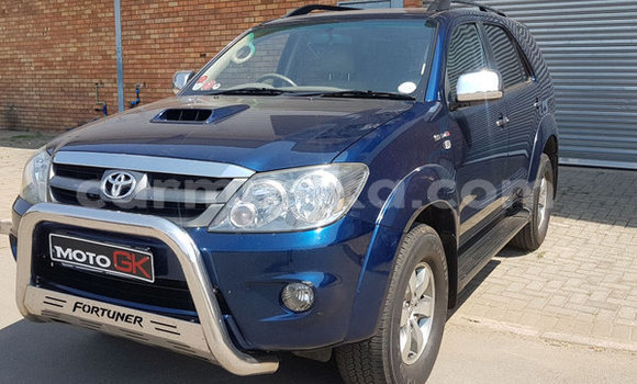 Buy Used Toyota Fortuner Blue Car in Beitbridge in Matabeleland South Buy Used Toyota Fortuner Blue Car in Beitbridge in Matabeleland South