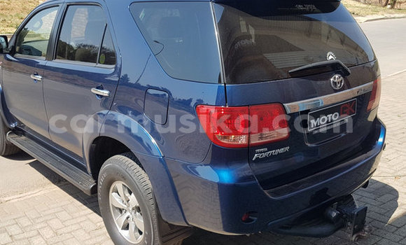 Buy Used Toyota Fortuner Blue Car in Beitbridge in Matabeleland South Buy Used Toyota Fortuner Blue Car in Beitbridge in Matabeleland South