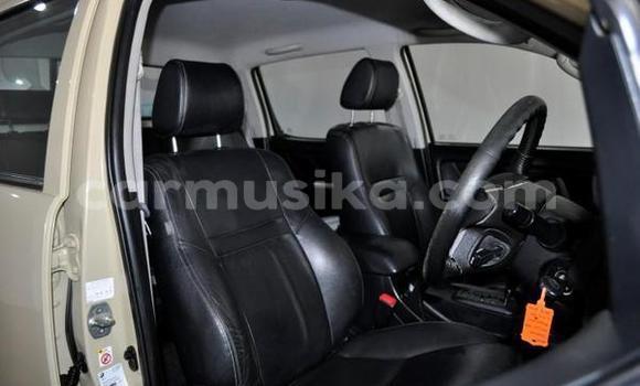 Acheter Occasion Voiture Toyota Hilux Autre à Beitbridge, Matabeleland South Acheter Occasion Voiture Toyota Hilux Autre à Beitbridge, Matabeleland South