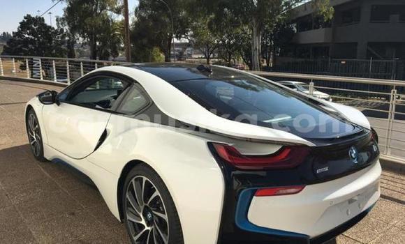 Acheter Occasion Voiture BMW i8 Blanc à Beitbridge, Matabeleland South Acheter Occasion Voiture BMW i8 Blanc à Beitbridge, Matabeleland South