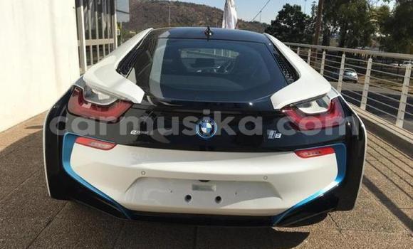 Acheter Occasion Voiture BMW i8 Blanc à Beitbridge, Matabeleland South Acheter Occasion Voiture BMW i8 Blanc à Beitbridge, Matabeleland South