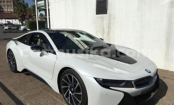 Acheter Occasion Voiture BMW i8 Blanc à Beitbridge, Matabeleland South Acheter Occasion Voiture BMW i8 Blanc à Beitbridge, Matabeleland South