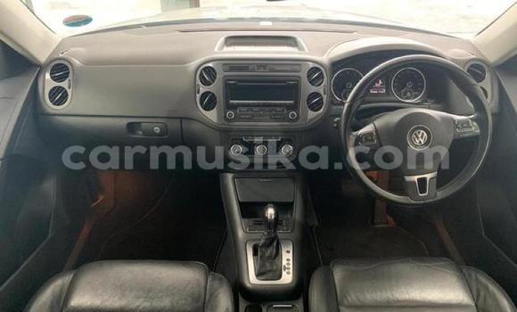 Acheter Occasion Voiture Volkswagen Tiguan Blanc à Beitbridge, Matabeleland South Acheter Occasion Voiture Volkswagen Tiguan Blanc à Beitbridge, Matabeleland South