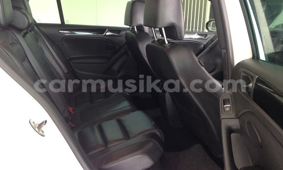 Acheter Occasion Voiture Volkswagen Golf GTI Blanc à Beitbridge, Matabeleland South Acheter Occasion Voiture Volkswagen Golf GTI Blanc à Beitbridge, Matabeleland South