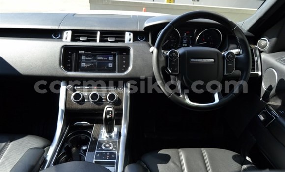 Tenga Tsaru Land Rover Range Rover Chena Mota in Beitbridge in Matabeleland South Tenga Tsaru Land Rover Range Rover Chena Mota in Beitbridge in Matabeleland South