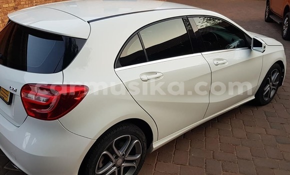 Tenga Tsaru Mercedes‒Benz A–Class Chena Mota in Beitbridge in Matabeleland South Tenga Tsaru Mercedes‒Benz A–Class Chena Mota in Beitbridge in Matabeleland South