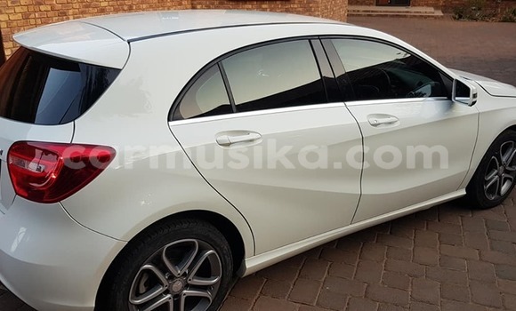 Tenga Tsaru Mercedes‒Benz A–Class Chena Mota in Beitbridge in Matabeleland South Tenga Tsaru Mercedes‒Benz A–Class Chena Mota in Beitbridge in Matabeleland South