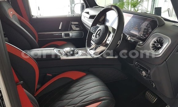 Nunua Ilio tumika Mercedes‒Benz AMG GLC Nyeupe Gari ndani ya Beitbridge nchini Matabeleland Kusini Nunua Ilio tumika Mercedes‒Benz AMG GLC Nyeupe Gari ndani ya Beitbridge nchini Matabeleland Kusini